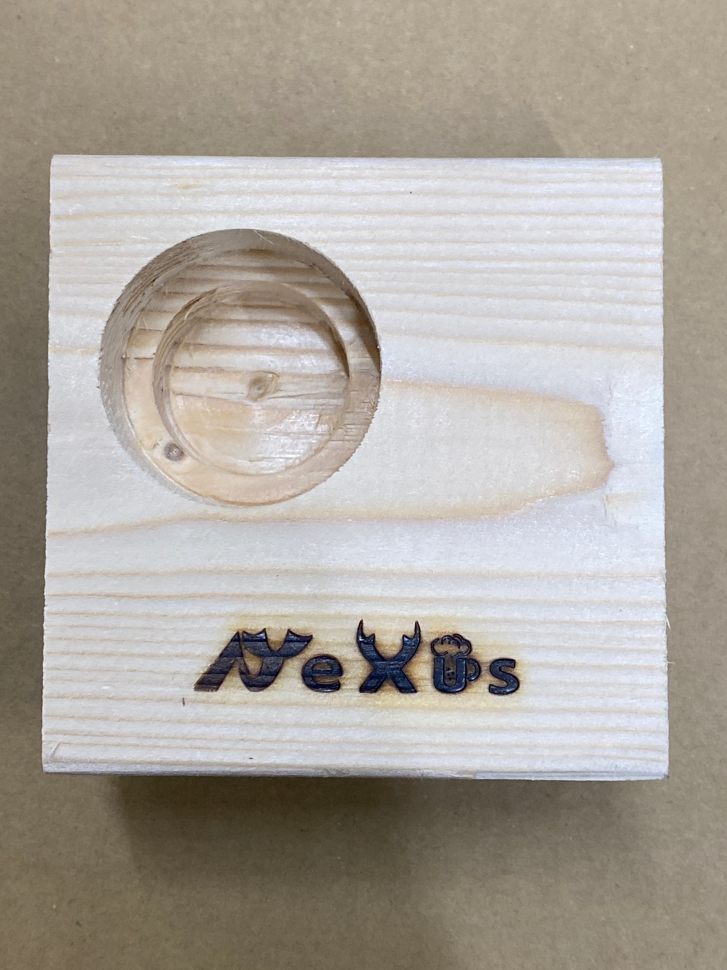 オリジナルえさ皿(大) 16gゼリー、18gワイドゼリー対応(Nexusロゴ入り)